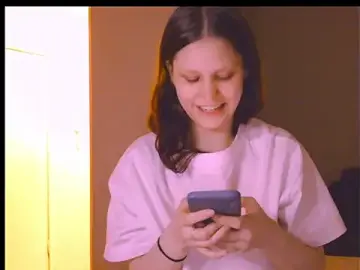 Lunliss  live sex cam