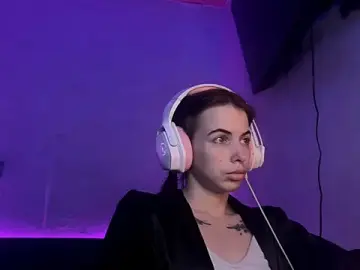NOVELLAA  live sex cam