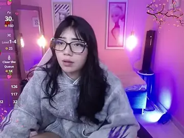 Soffi_x_x_  live sex cam