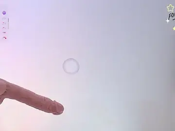 Adara_le  live sex cam