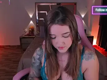 Lunaarose  live sex cam