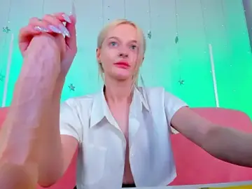 AlessaKiss  live sex cam