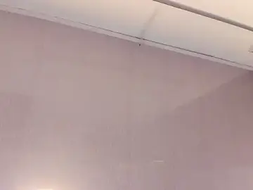 AlysonWhiite  live sex cam