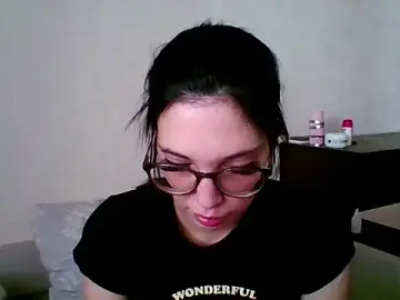 DolorisHowle  live sex cam