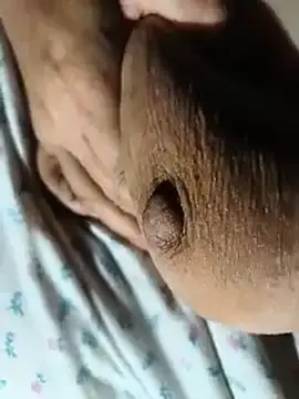 Hungarybbwsexyzsanett  live sex cam