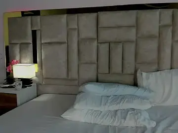 Lea_Hunter_  live sex cam