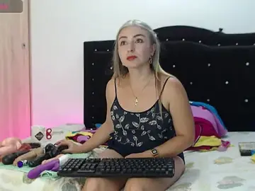Nashlymilf_  live sex cam