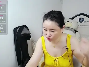 Xiao-yuo1  live sex cam