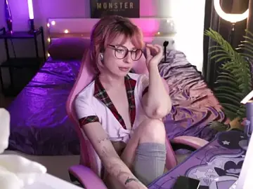 _Moonlight_t  live sex cam