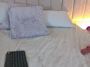 Elsa_gb  live sex cam