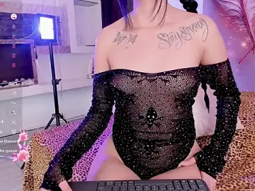 Mia_rose_22  live sex cam