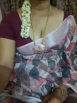 Tamil_rose471  live sex cam