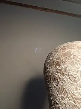 Chalie_roy  live sex cam