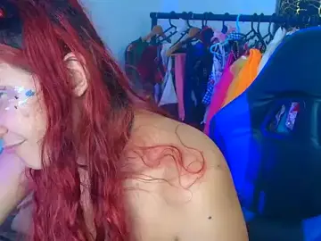 Deepthroatlatina  live sex cam