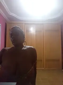 Hathor7  live sex cam