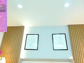 Natural_bigboobs  live sex cam
