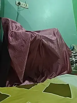 Shivani--bhabhi  live sex cam