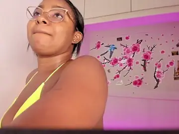 Tamaraa_smiith  live sex cam