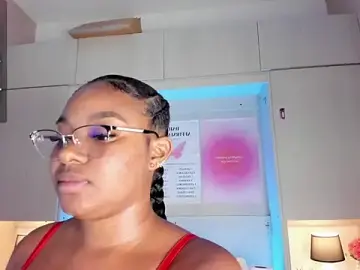 Tamaraa_smiith  live sex cam