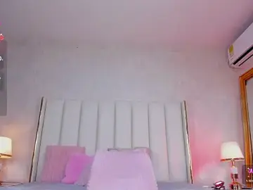 KaylaDavies  live sex cam