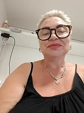 LindaL  live sex cam