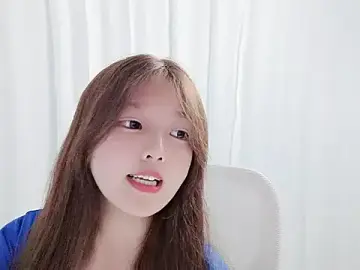 Yangirl520  live sex cam