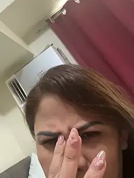 Rieka16  live sex cam
