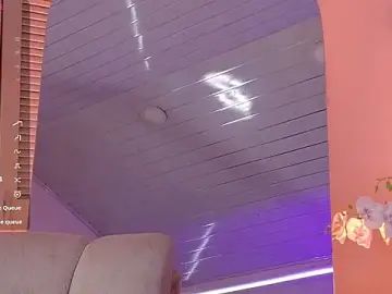 Katiaa_n  live sex cam