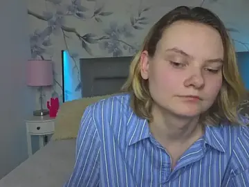 Mystic_Abby  live sex cam