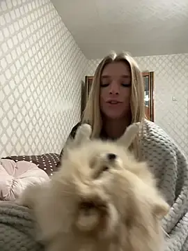 Adel_secret  live sex cam