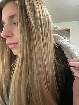 Adel_secret  live sex cam