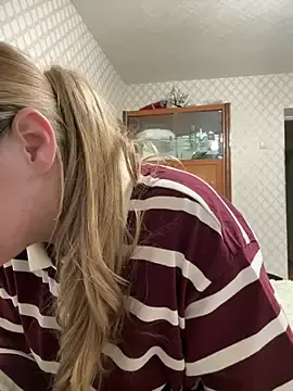 Adel_secret  live sex cam