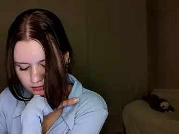 CecileSpeights  live sex cam