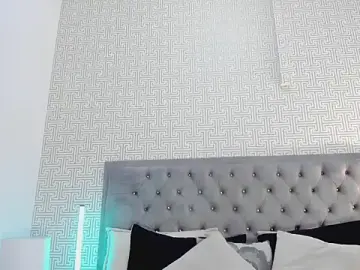 Evaa_Lunna_  live sex cam