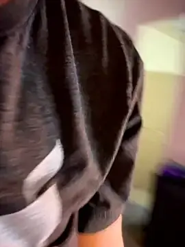 MaiseKnox  live sex cam