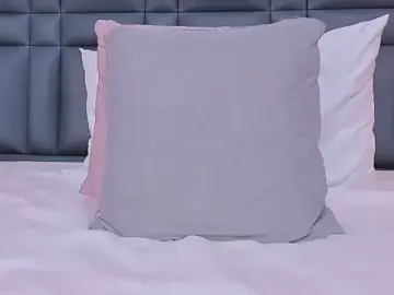 MartinaaVelvett  live sex cam