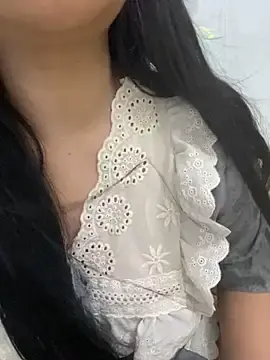 Mochii_sexyy  live sex cam
