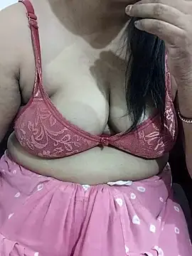Cutee_bhabhi  live sex cam