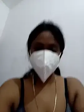 Desiboldgirl6162  live sex cam