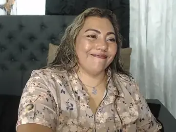 Dihayara  live sex cam