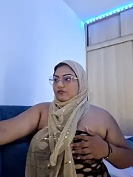 Amira-sultan  live sex cam