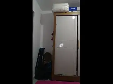 Anjinhadatarde  live sex cam