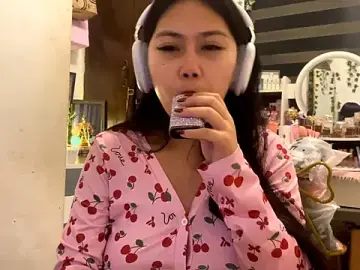 GlindaDejardin  live sex cam