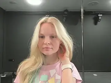 Masha_2002  live sex cam