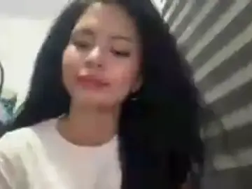 MoonLoch  live sex cam
