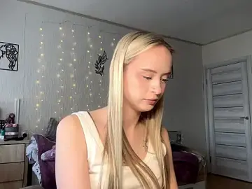 CutieAlina  live sex cam