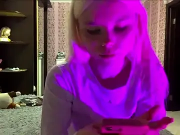 EdwinaDespres  live sex cam