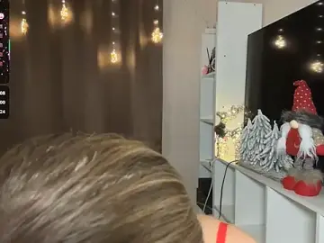 ElisabetLorney  live sex cam