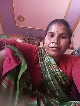 HOtpoojakoli  live sex cam
