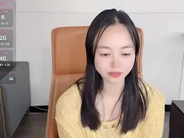 Yuer-77  live sex cam